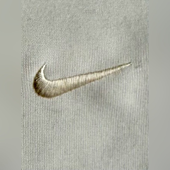 Nike Dri-FIT Standard Issue Joggers in Sail White | Men’s Size L - Picture 9 of 9